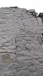 acastle 140100.jpg